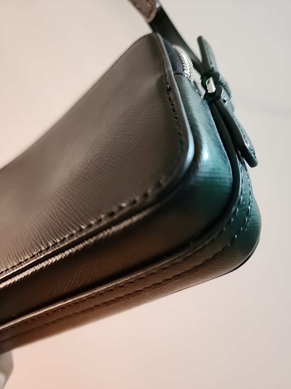 Kate Spade Lauren Black Saffiano Leather Camera Crossbody with Gold Accent - Picture 7 of 13